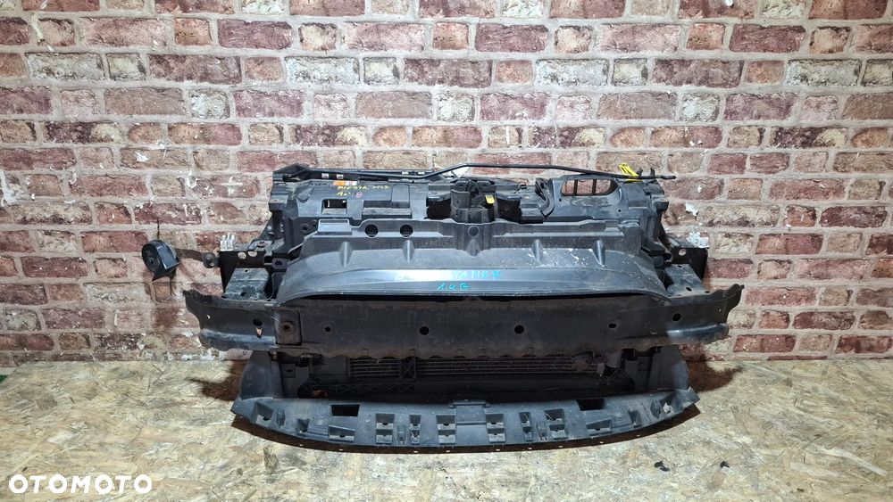 Pas przedni KOMPLETNY Ford Fiesta MK7 09/12 1.4 BENZYNA - 1