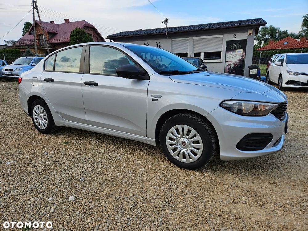 Fiat Tipo 1.4 16V Easy - 20