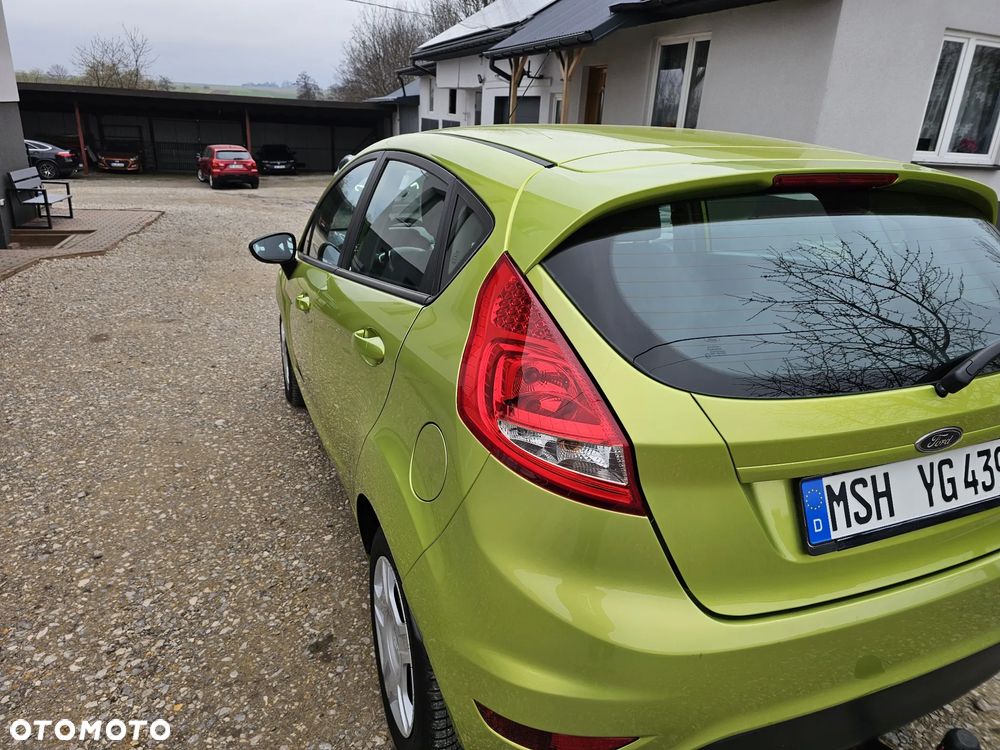 Ford Fiesta - 36