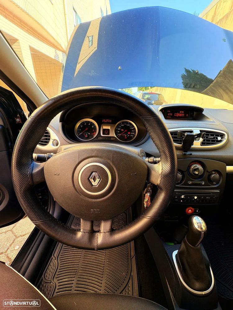 Renault Clio 1.2 TCE GT J15 - 5