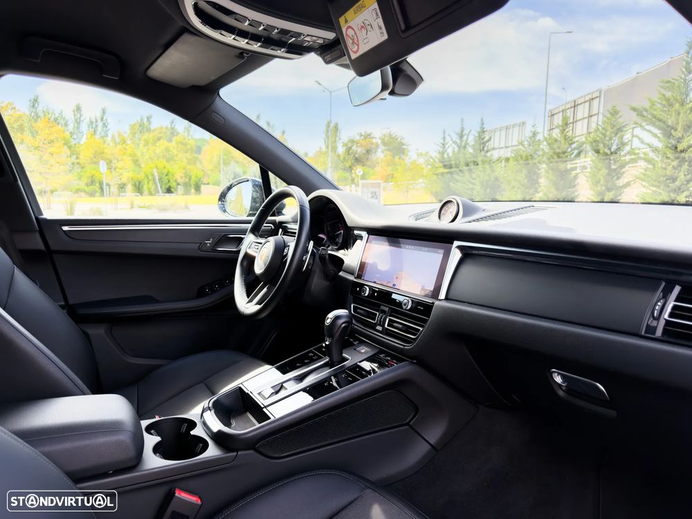 Porsche Macan - 10