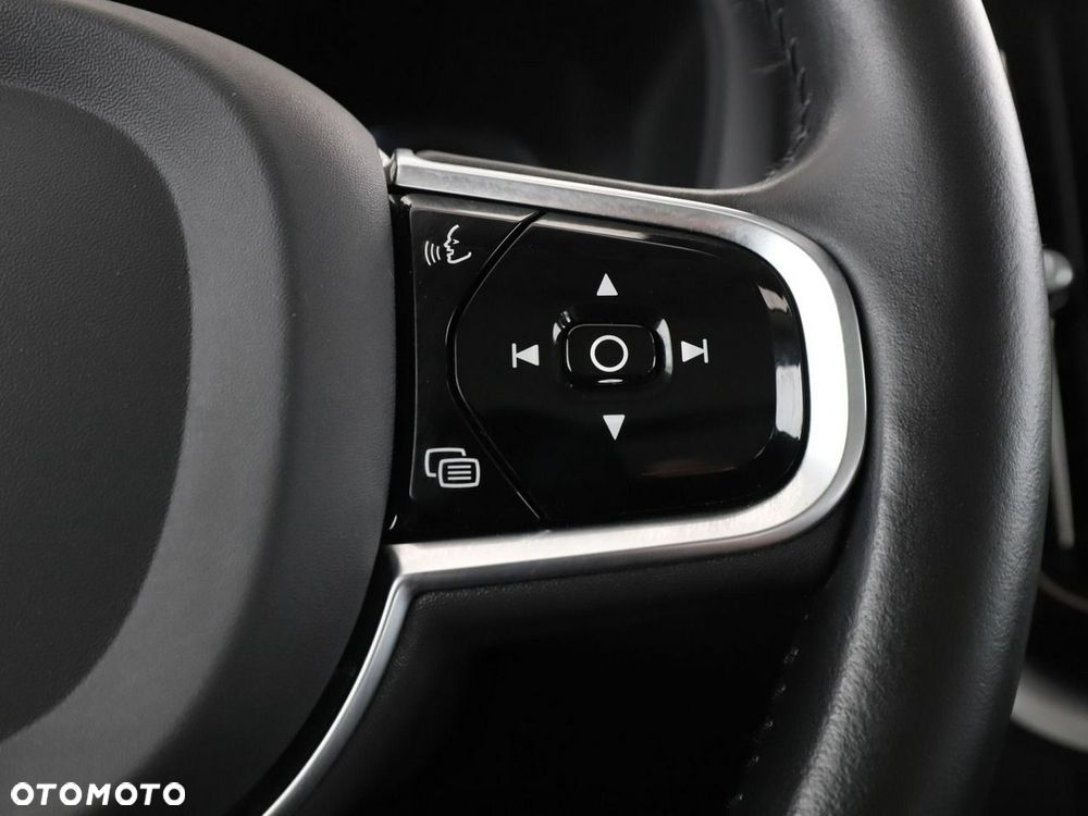 Volvo XC 60 T6 AWD Recharge Geartronic Inscription Expression - 31
