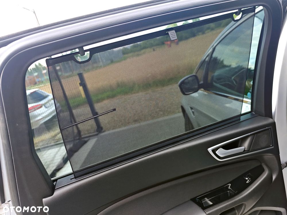 Ford S-Max 2.0 EcoBlue TITANIUM - 3