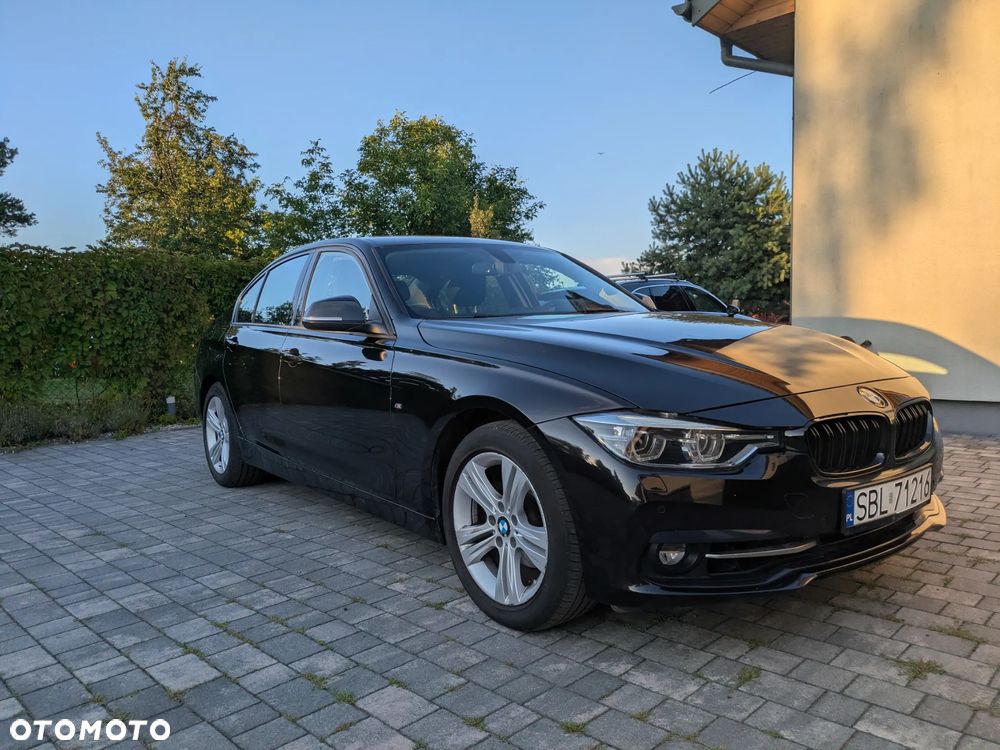 BMW Seria 3 318i - 16