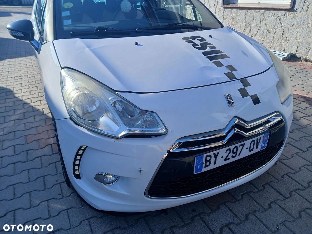 Citroën DS3 1.6 HDi SportChic - 4