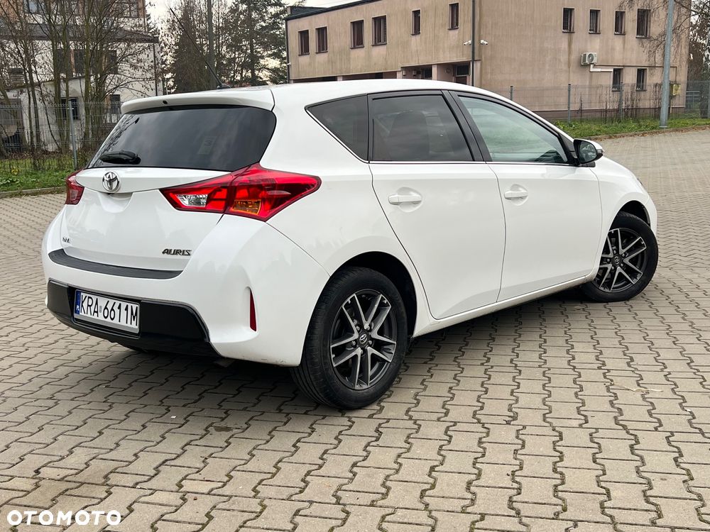 Toyota Auris 1.4 D-4D Life+ - 3