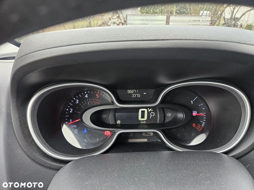 Renault Trafic - 8