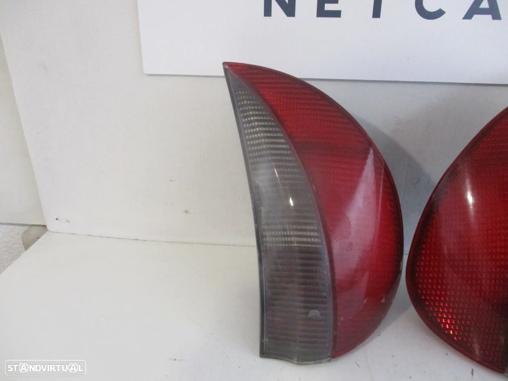 Farolim farol tras lancia Lybra 2000 - 2