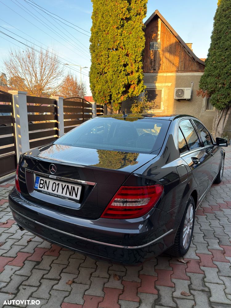 Mercedes-Benz C 250 CDI 4-Matic BlueEFFICIENCY - 12
