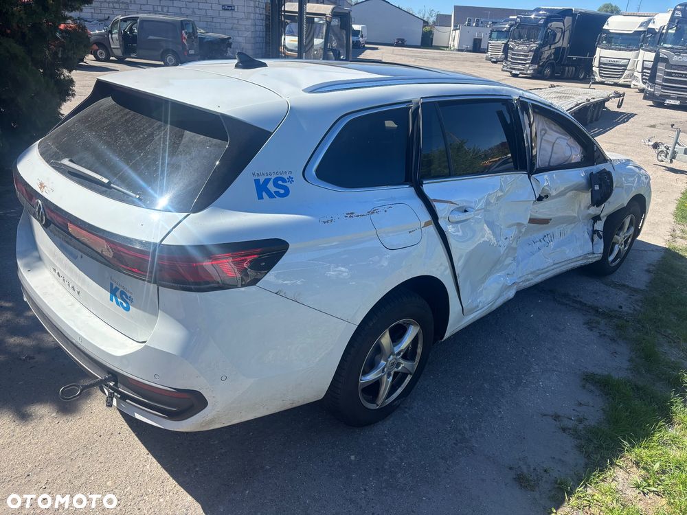 Volkswagen Passat 2.0 TDI EVO Business DSG - 9