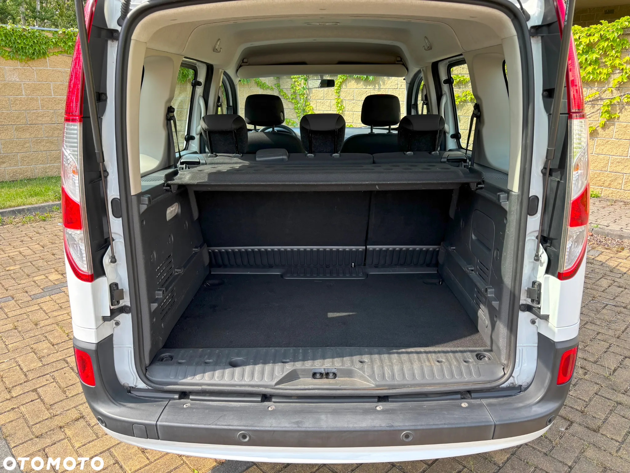 Renault Kangoo 1.5 dCi Zen - 11
