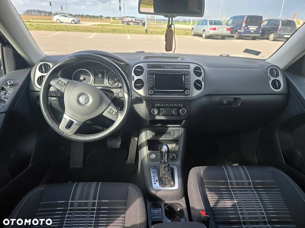 Volkswagen Tiguan 2.0 TDI SCR 4MOTION BlueMotion Technology DSG Lounge Track & Style - 16