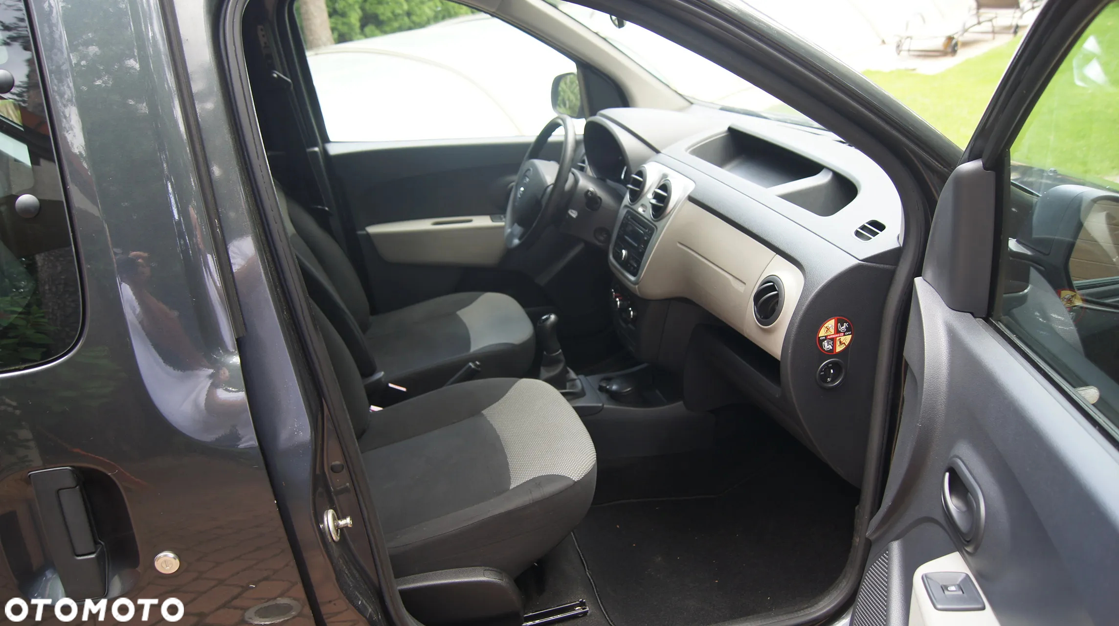 Dacia Dokker 1.6 MPI 85 Celebration - 14