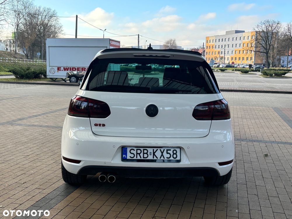 Volkswagen Golf - 7