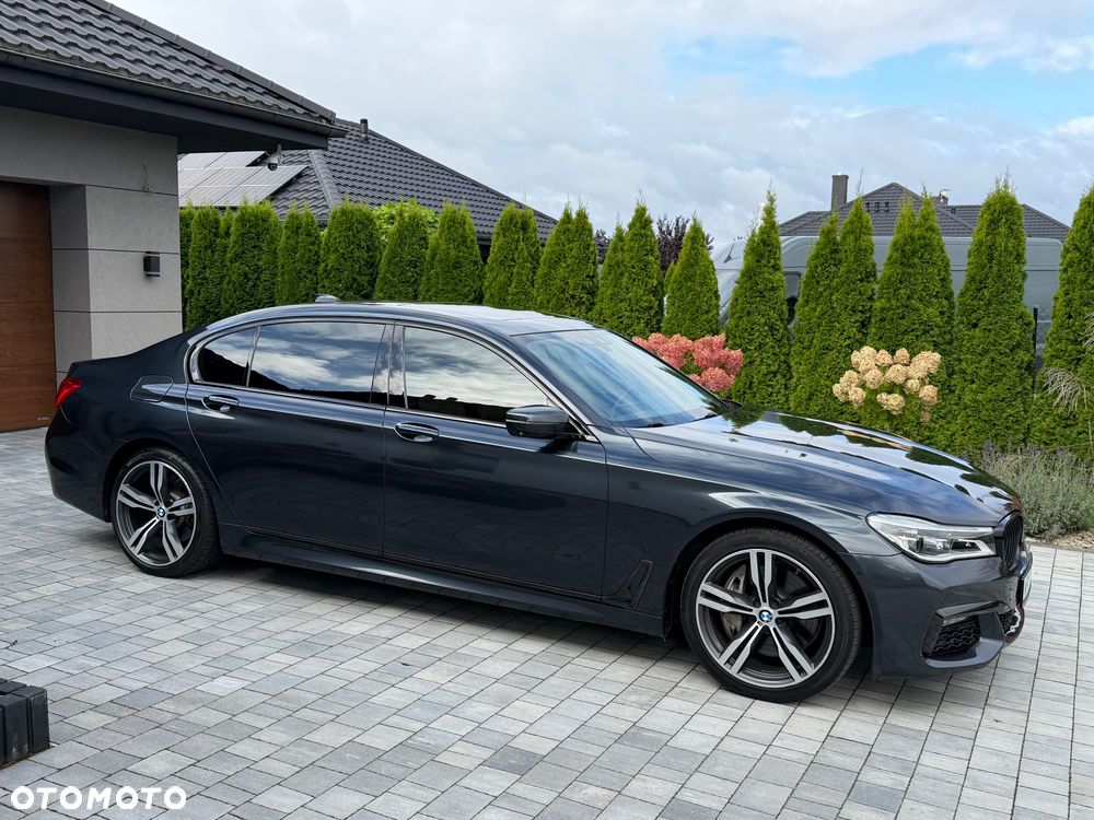 BMW Seria 7 750Li xDrive Edition Exclusive - 6