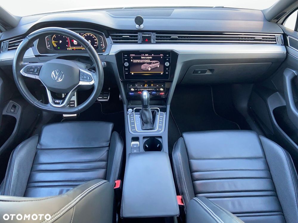 Volkswagen Passat - 8
