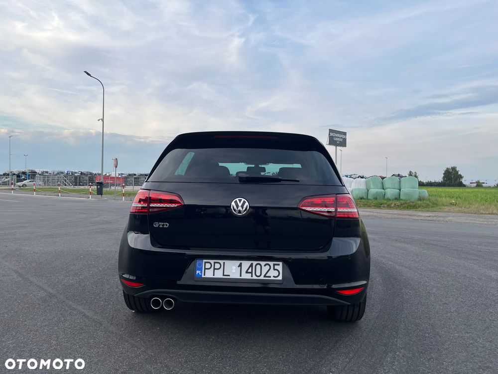 Volkswagen Golf VII 2.0 TDI BMT GTD - 4