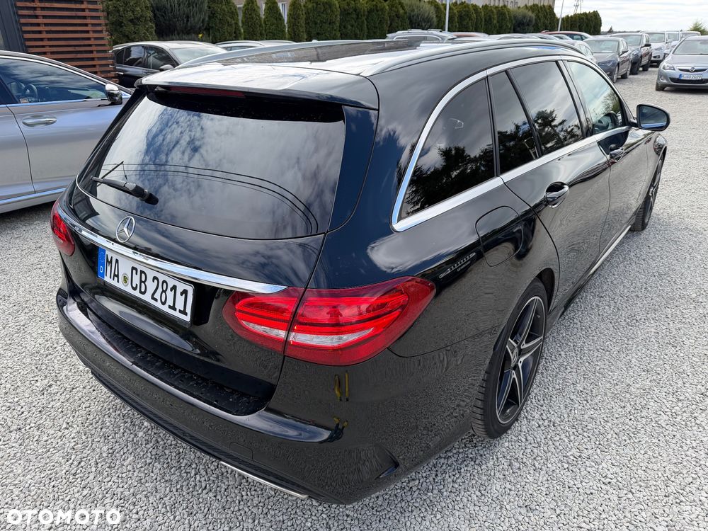 Mercedes-Benz Klasa C 180 9G-TRONIC AMG Line - 11