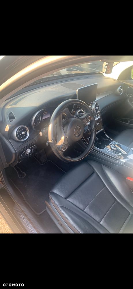 Mercedes-Benz GLC - 7