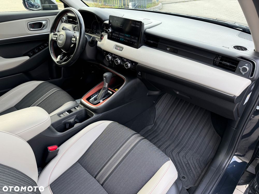 Honda HR-V 1.5 i-MMD Advance Style BSI CVT - 29