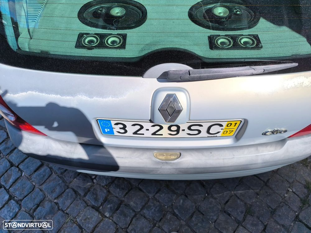 Renault Clio 1.2 16V S - 7