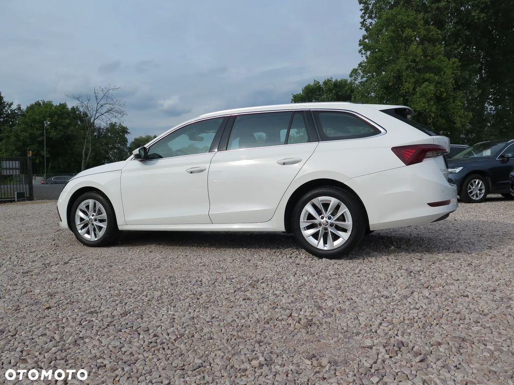 Skoda Octavia 2.0 TDI SCR Style DSG - 6