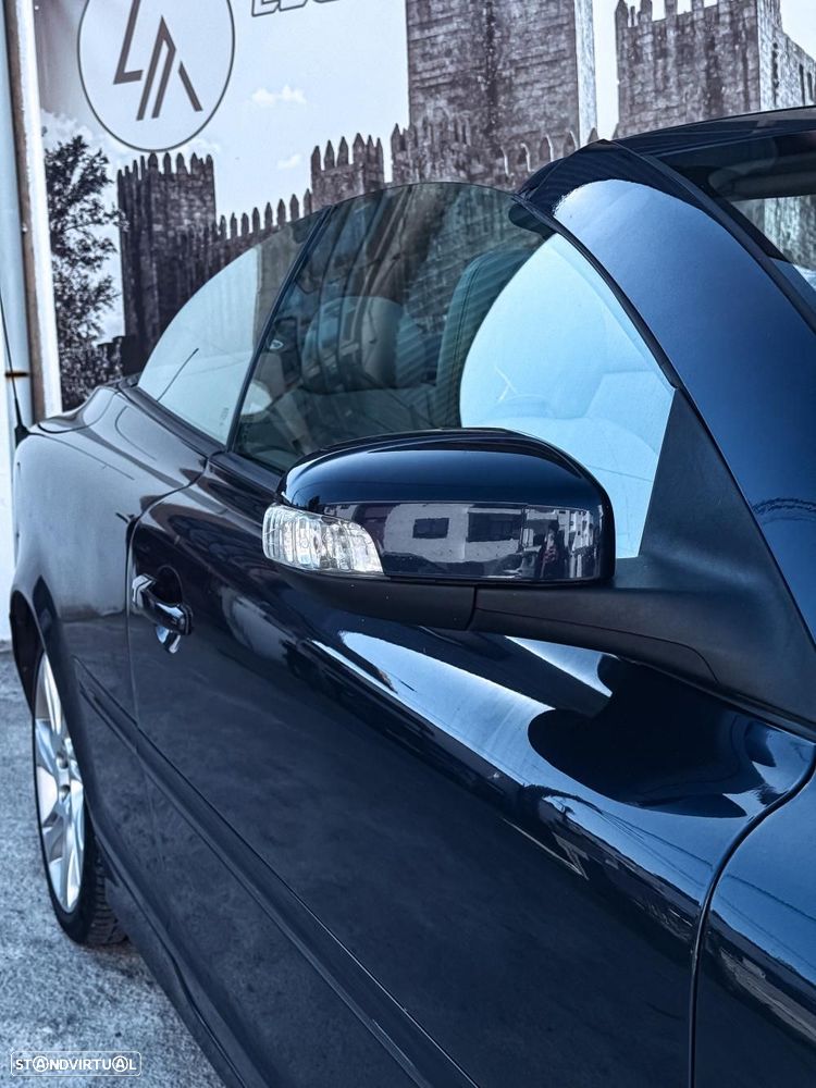 Volvo C70 2.0 D Momentum - 6