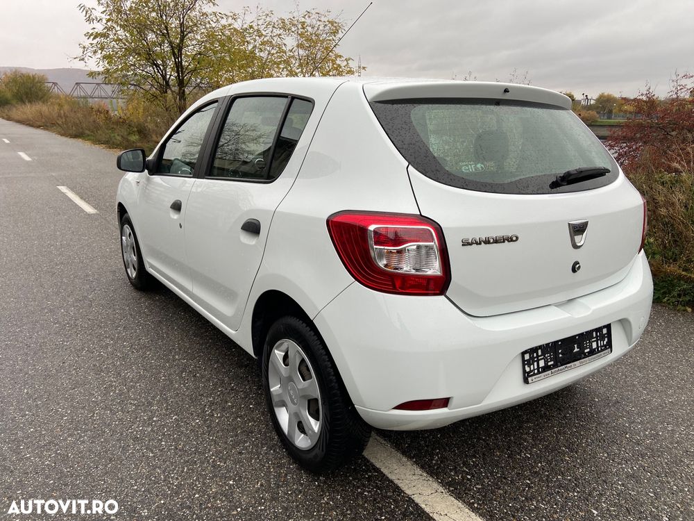 Dacia Sandero 1.2 16V 75 Ambiance - 4