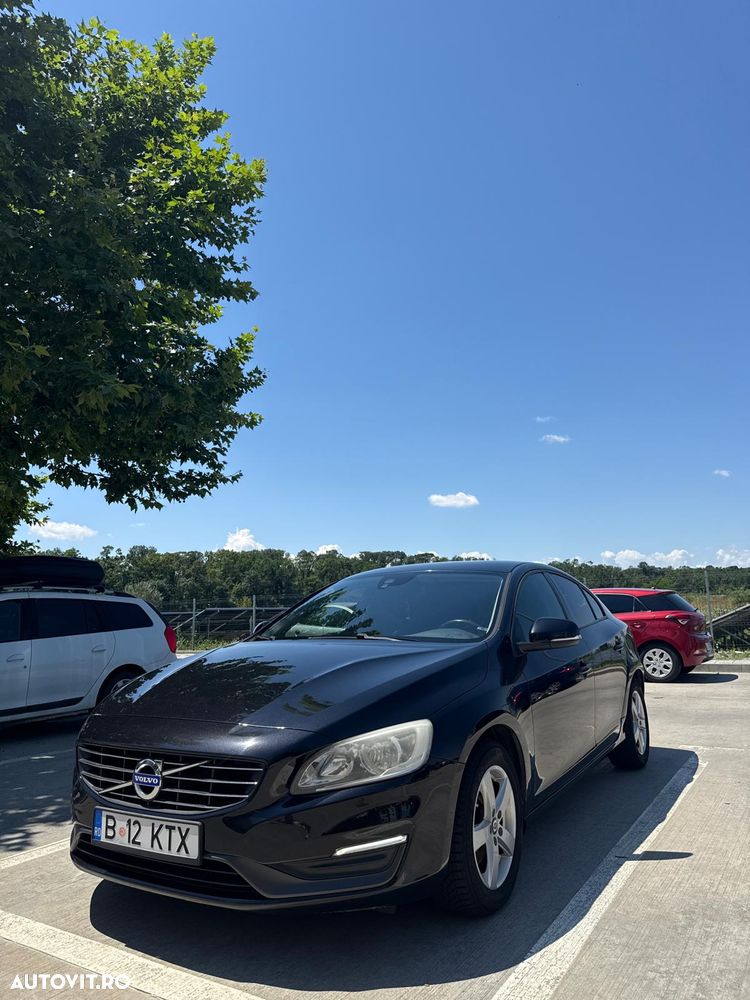 Volvo S60 D2 Start-Stop R-Design - 1