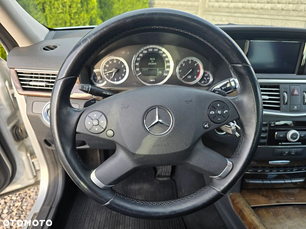 Mercedes-Benz Klasa E 350 CDI BlueEff Elegance - 17