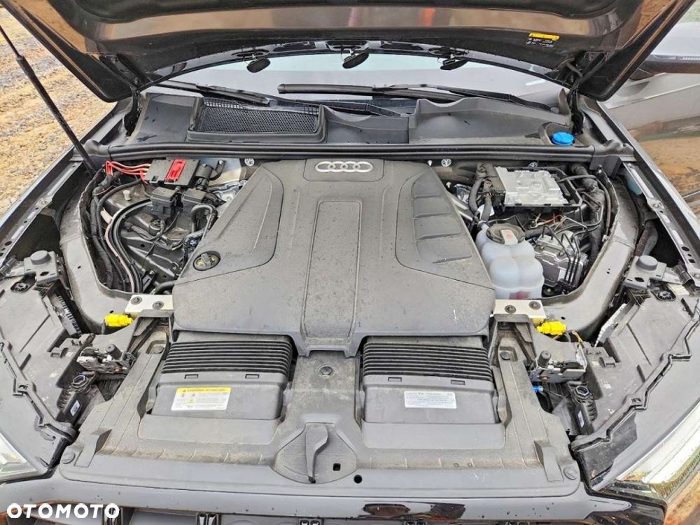 Audi Q7 - 7