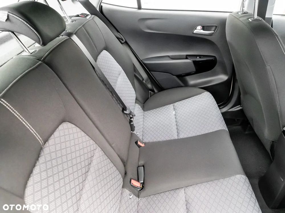 Kia Picanto 1.0 L - 16