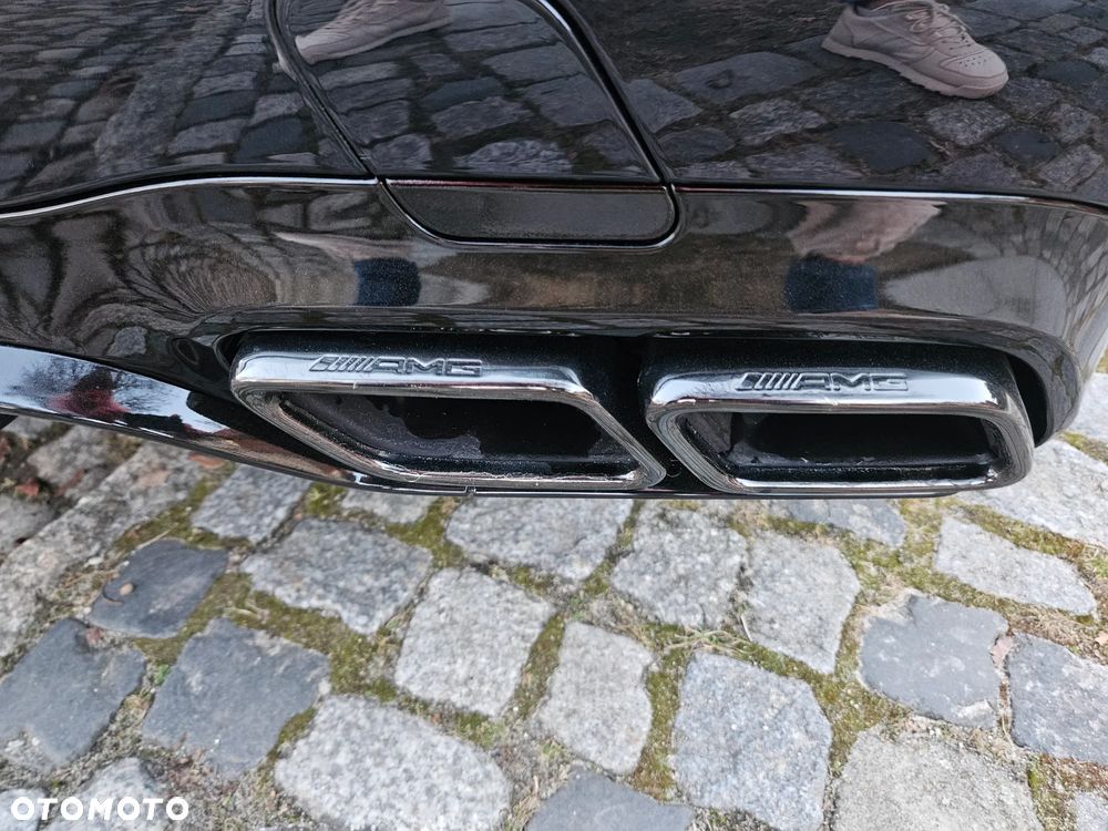 Mercedes-Benz Klasa E 400 4Matic 9G-TRONIC AMG Line - 21