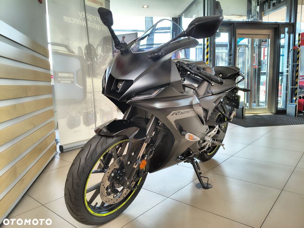 Yamaha R125 - 9