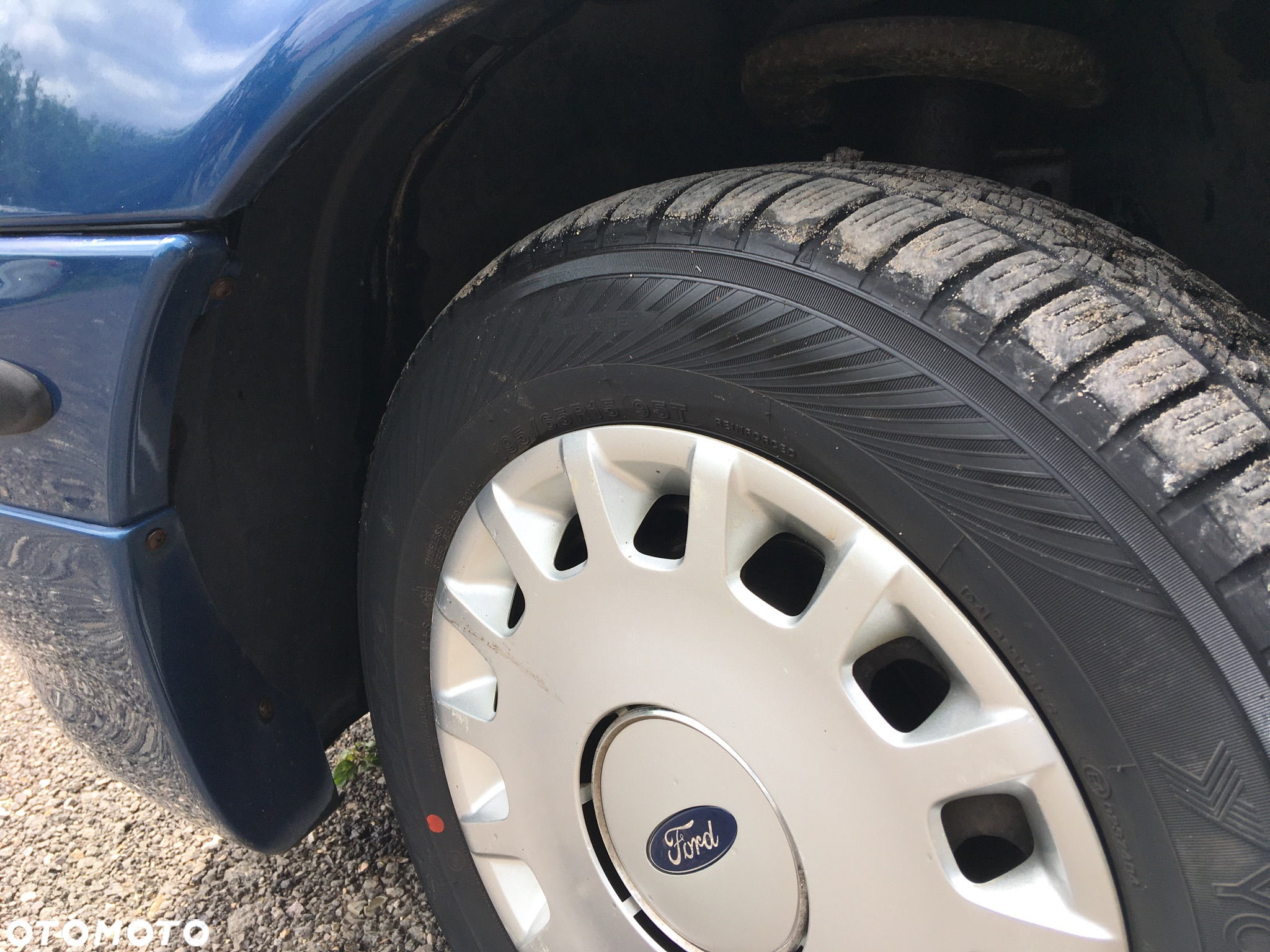 Ford Galaxy 2.8 V6 4x4 Ghia - 4
