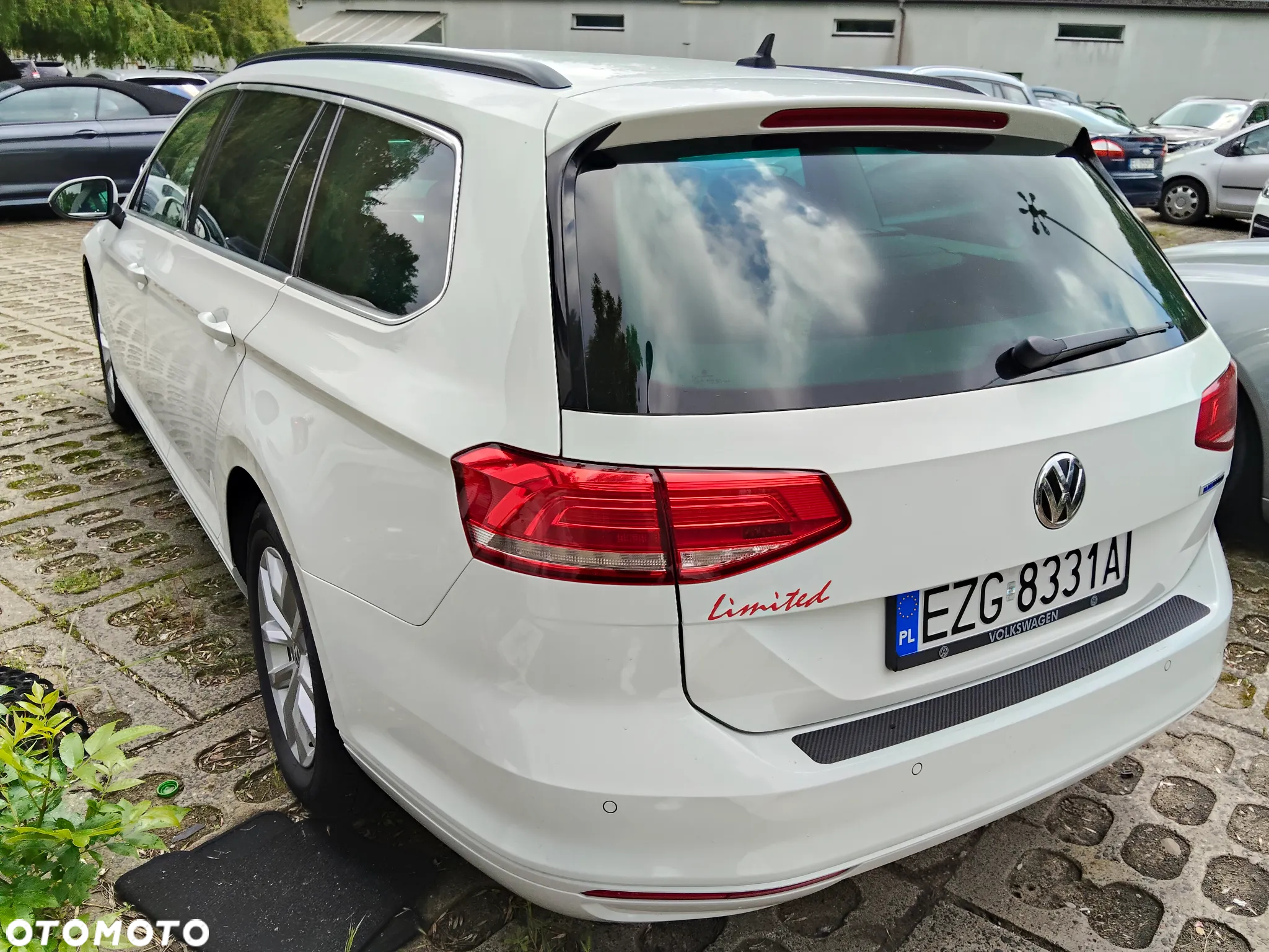 Volkswagen Passat 2.0 TDI SCR Business Plus DSG - 4