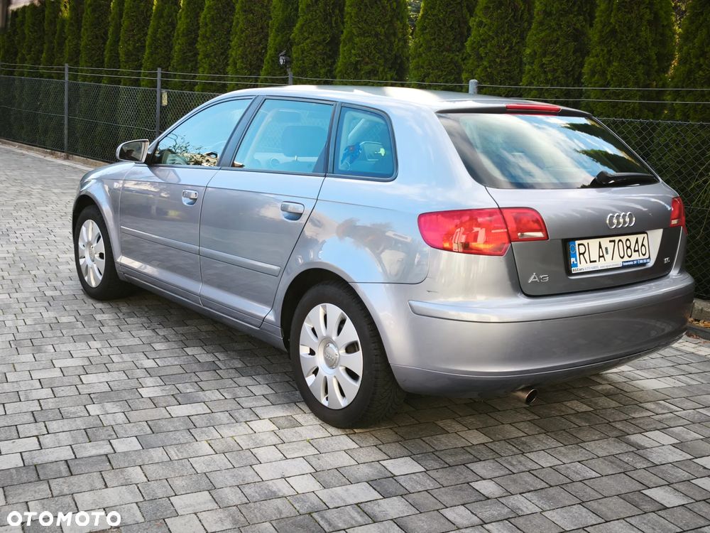 Audi A3 Sportback - 5