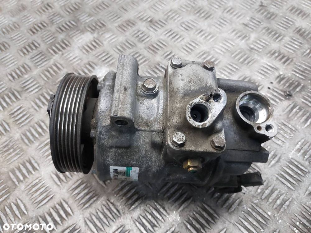 SPRĘŻARKA KOMPRESOR KLIMATYZACJI PASSAT B6 2.0 TDI 1K0820859F - 1
