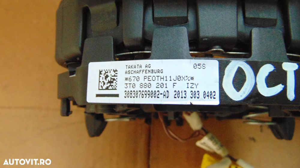 Airbag volan Skoda Roomster 5J,facelift,Skoda Superb,Skoda Octavia 3 an 2015 cod 3T0880201G/3T0880201F - 6
