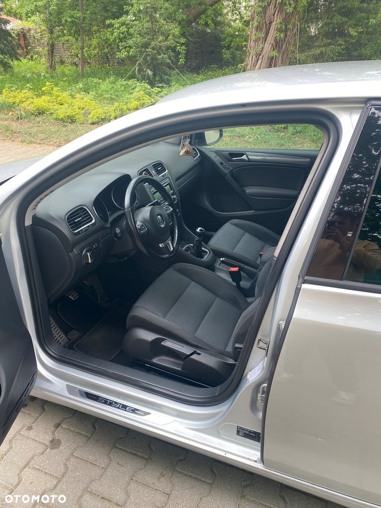 Volkswagen Golf 1.6 TDI DPF Style - 6