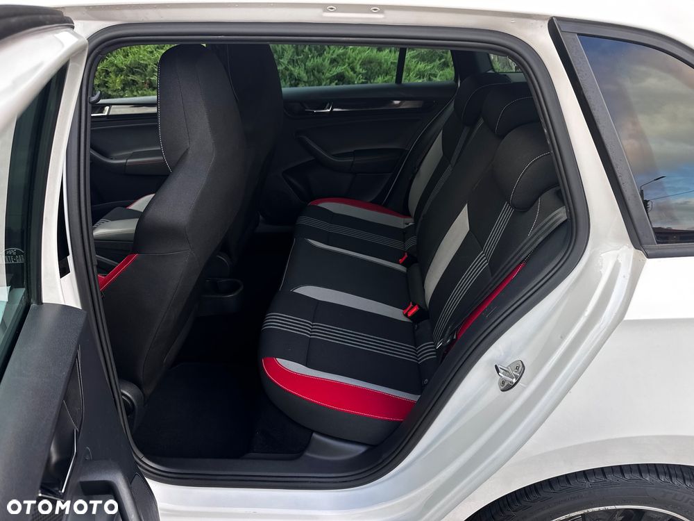 Skoda RAPID 1.0 TSI Monte Carlo - 27