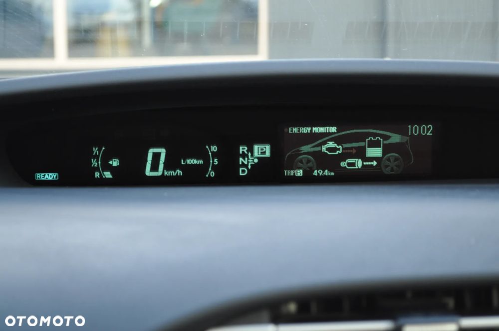 Toyota Prius 1.8 HSD Prestige - 27