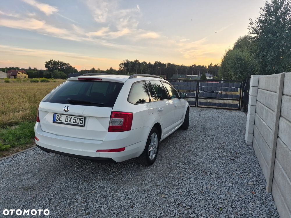 Skoda Octavia 1.4 TSI Ambition - 6