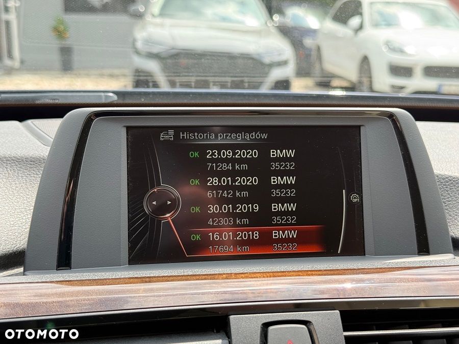 BMW 3GT 320i xDrive Sport-Aut Sport Line - 26