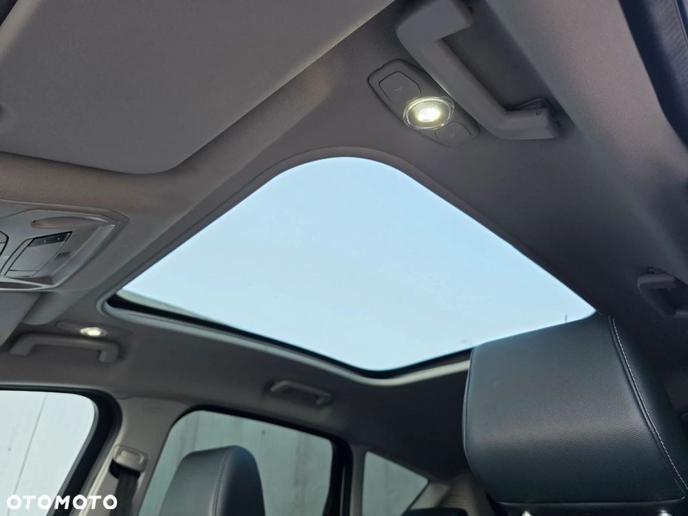 Ford C-MAX 1.6 Ti-VCT Titanium - 22