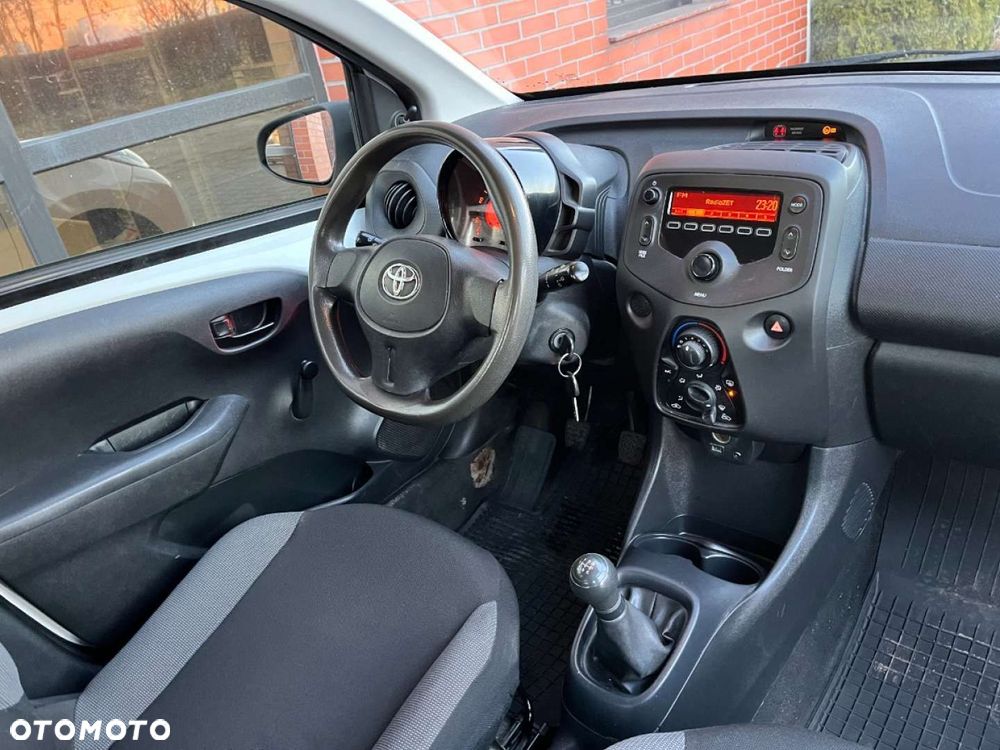 Toyota Aygo 1.0 VVT-i Sprint EU6 - 7