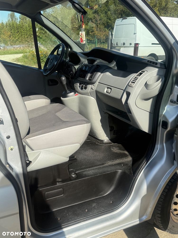 Opel Vivaro - 7