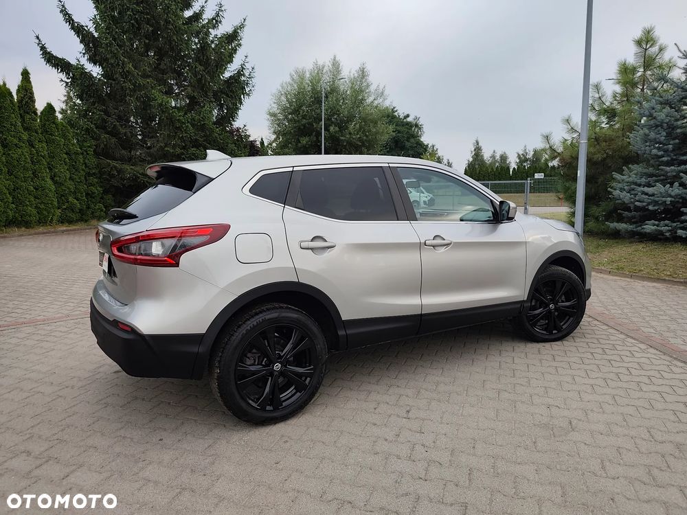Nissan Qashqai 1.6 dCi DPF tekna - 6