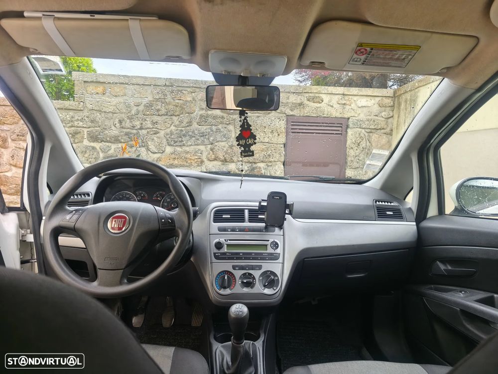 Fiat Punto - 11