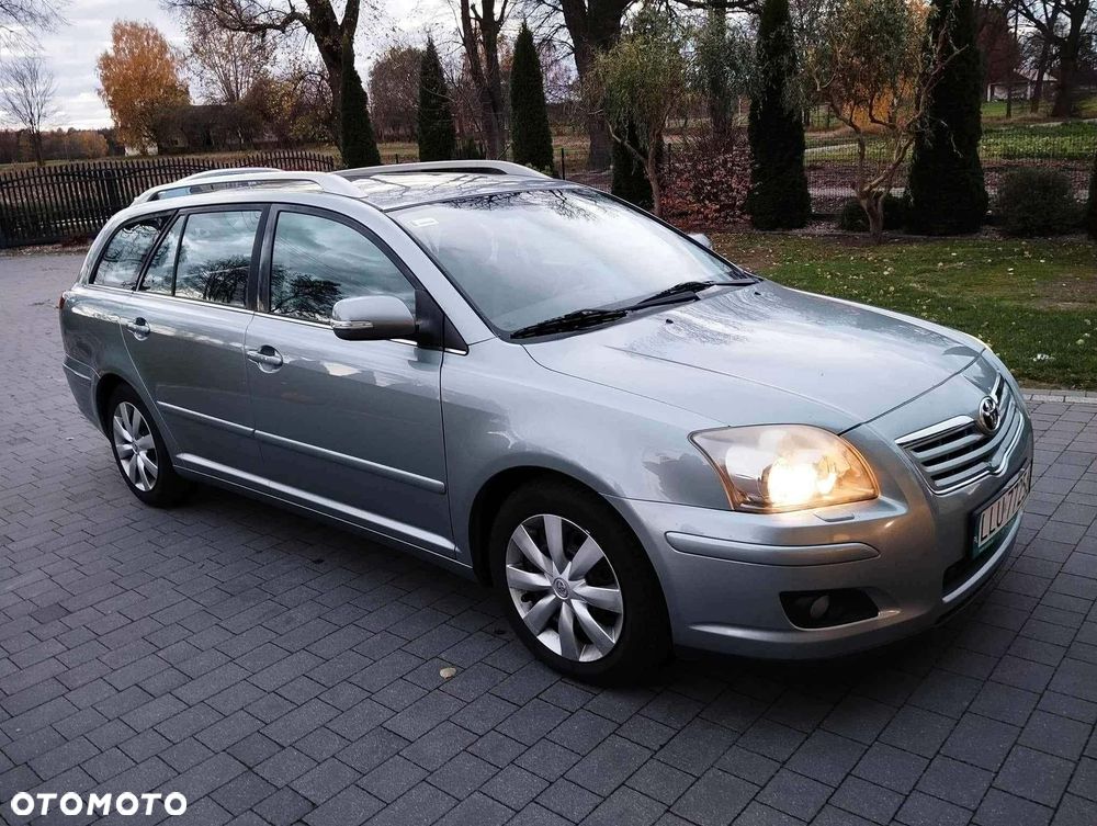 Toyota Avensis 2.0 D-4D Platinium - 5